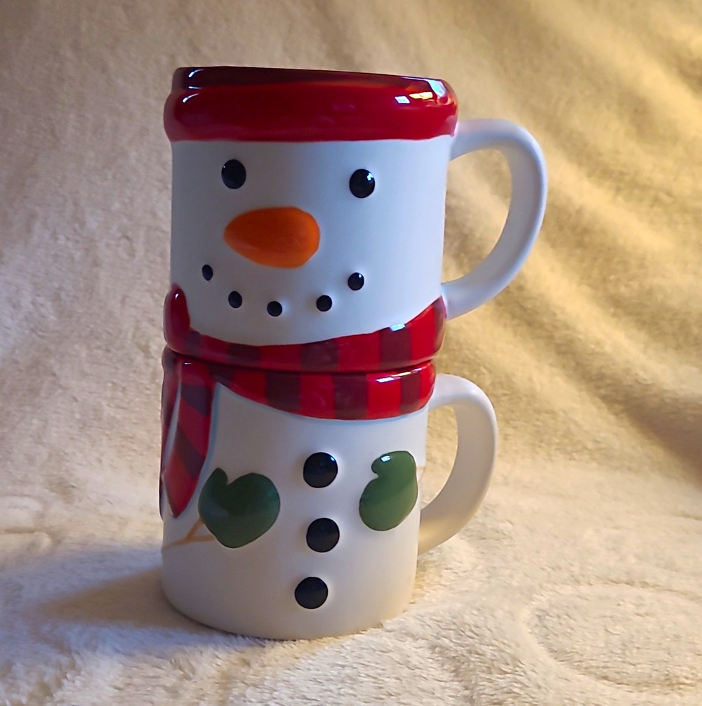 Hallmark Snowman Stackable Mug Set Ceramic Christmas Holiday Coffee Tea Cups 2pc